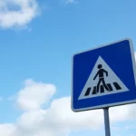 Road Sign yang Aman dan Efektif
