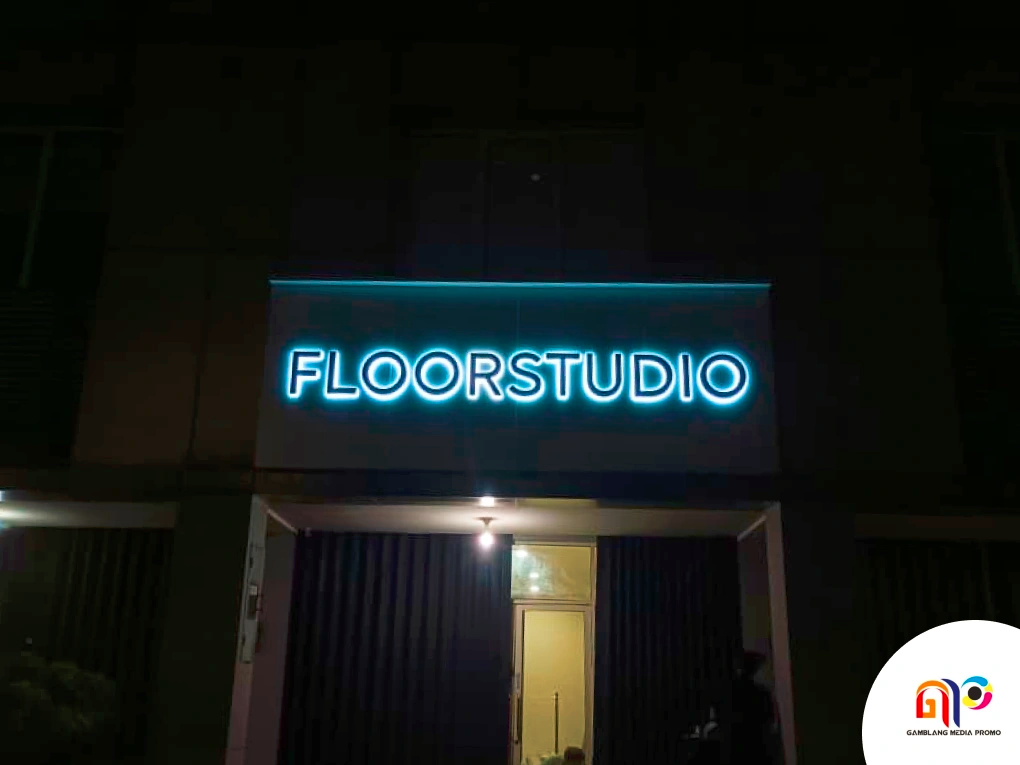 Tempat Terbaik untuk Membuat Neon Box