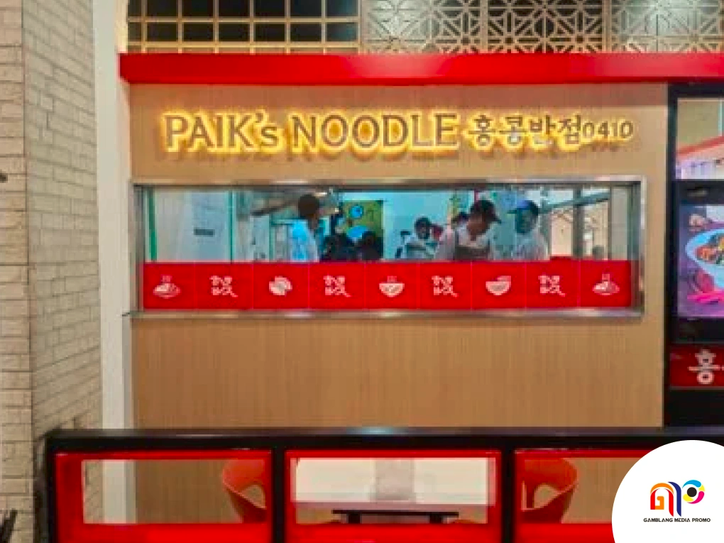 Cara Profesional Pasang Huruf Timbul Akrilik