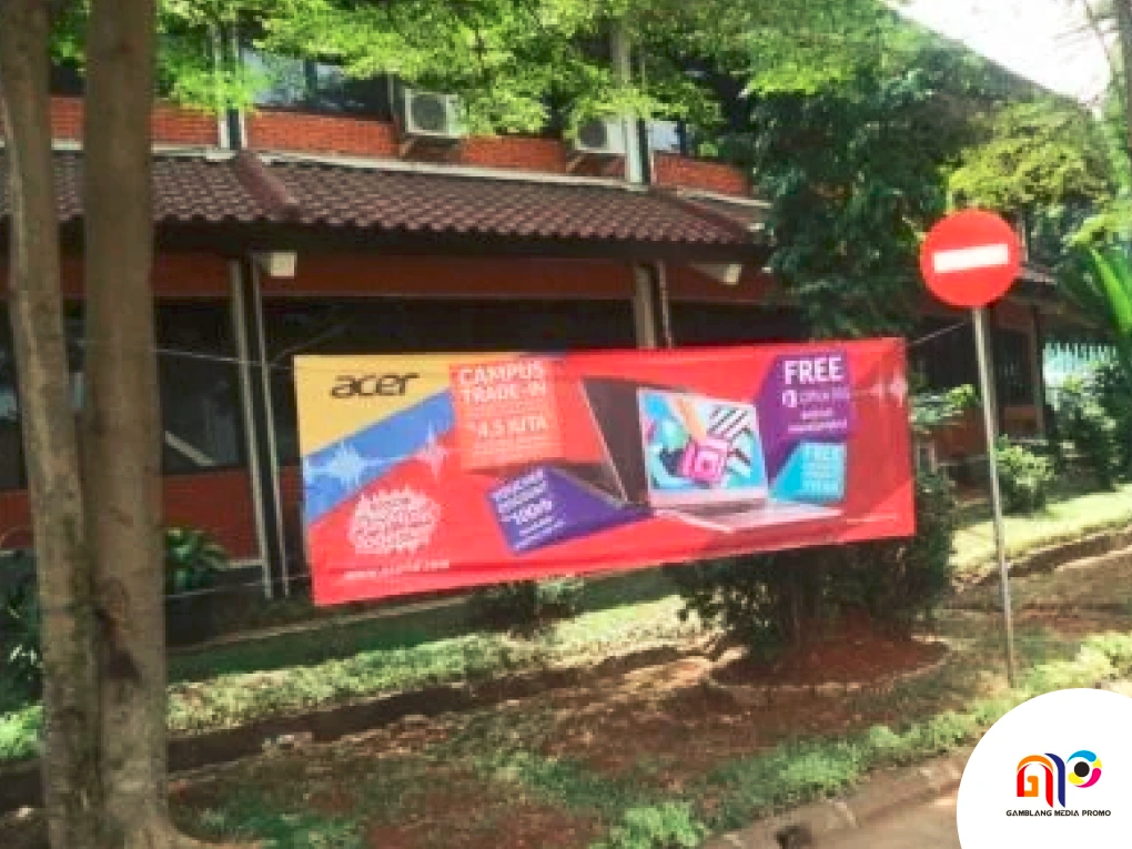 Cetak Spanduk Cepat dengan Bahan Flexi Berkualitas